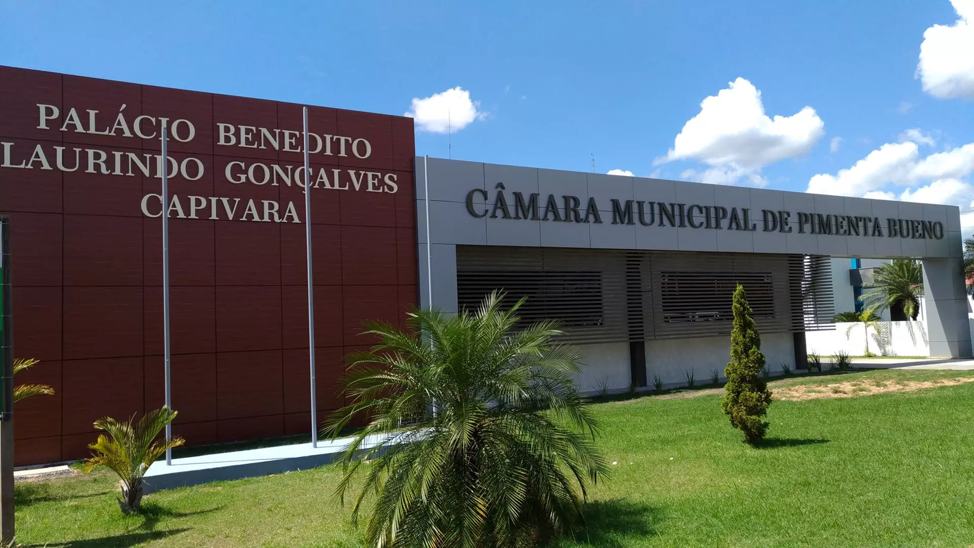 ATOS OFICIAIS E EXTRAOFICIAIS DA 1ª SESSÃO ORDINÁRIA DA 1ª SESSÃO LEGISLATIVA, 1º PERÍODO LEGISLATIVO DA 11ª LEGISLATURA DA CÂMARA MUNICIPAL DE PIMENTA BUENO – RO, 1º BIÊNIO, REALIZADA EM 17/02/2025.